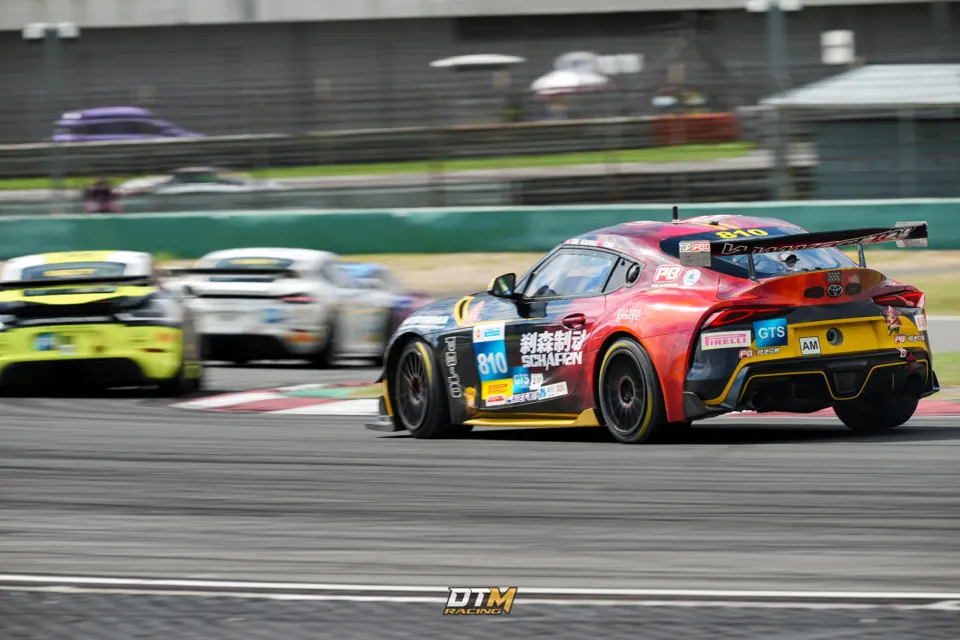 2026 China GT 上海站 · #810 侧后方镜头