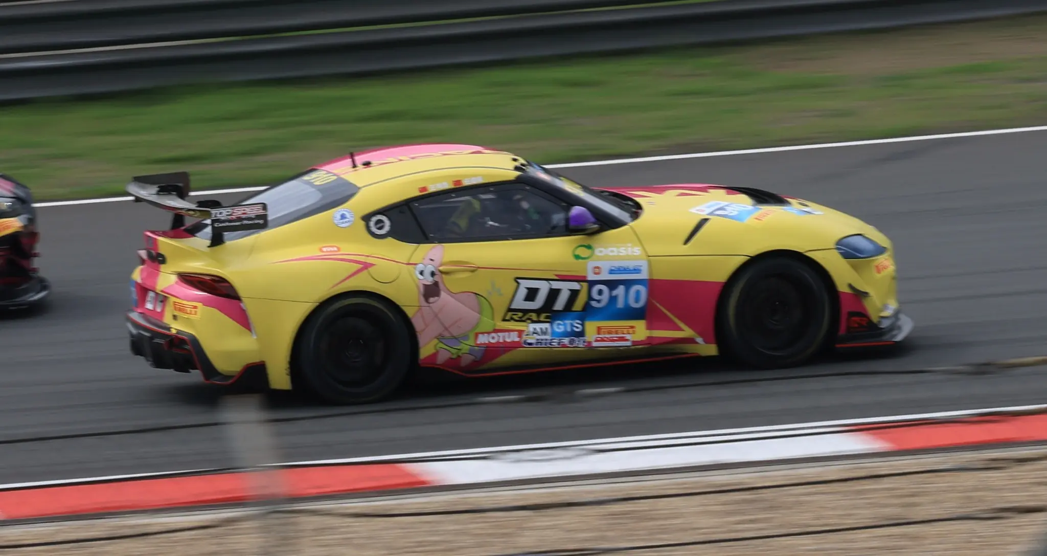 北京 DTM Racing 910 号 Toyota GR Supra GT4 EVO II 高速追焦